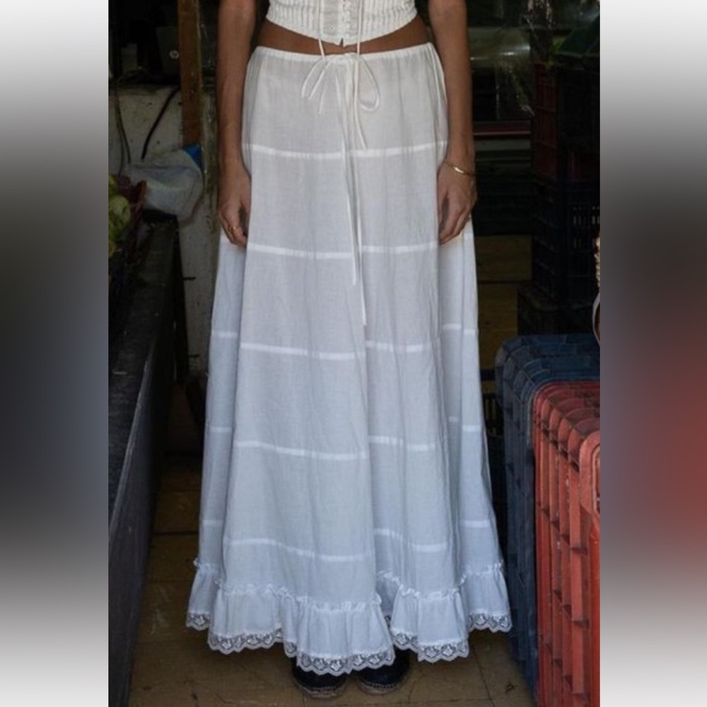 Mirror Palaise Tiered Maxi Skirt